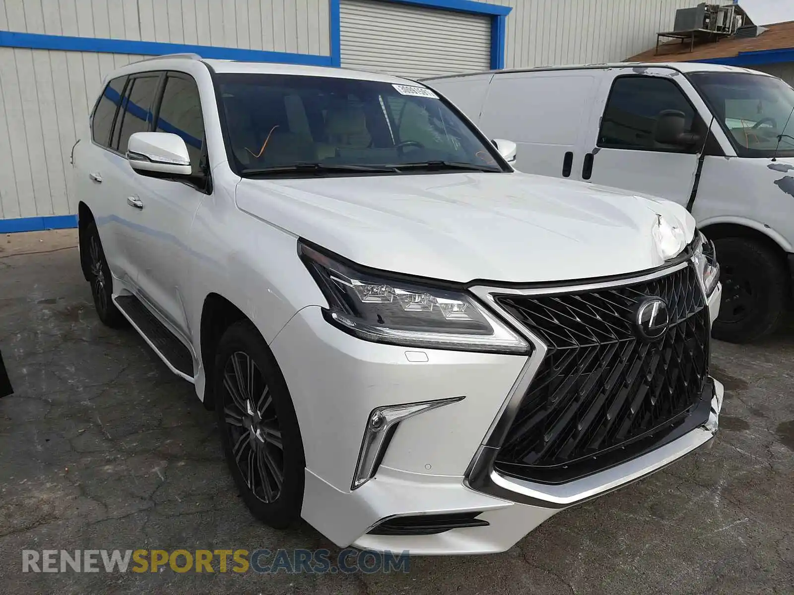 1 Photograph of a damaged car JTJDY7AX1L4325653 LEXUS LX570 2020