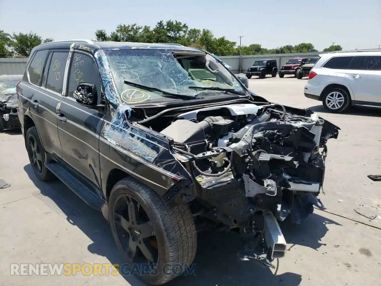 1 Photograph of a damaged car JTJDY7AX5L4313750 LEXUS LX570 2020