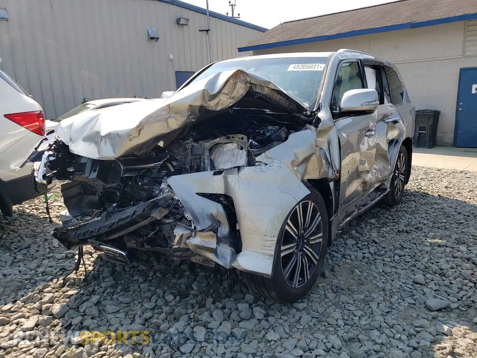 2 Фотография поврежденного автомобиля JTJFY7AX8L4316991 LEXUS LX570 2020