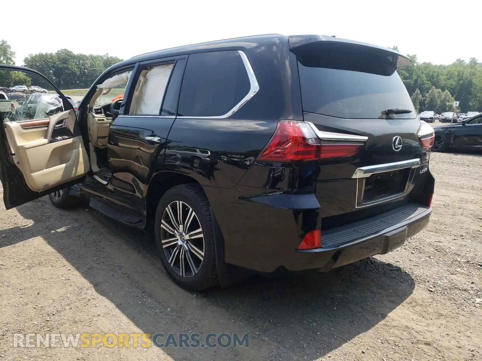 3 fotografías del automóvil dañado JTJFY7AX9L4312965 LEXUS LX570 2020