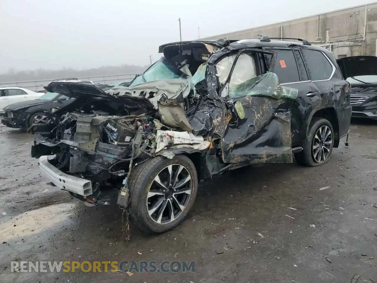 1 Photograph of a damaged car JTJDY7AX5M4346037 LEXUS LX570 2021