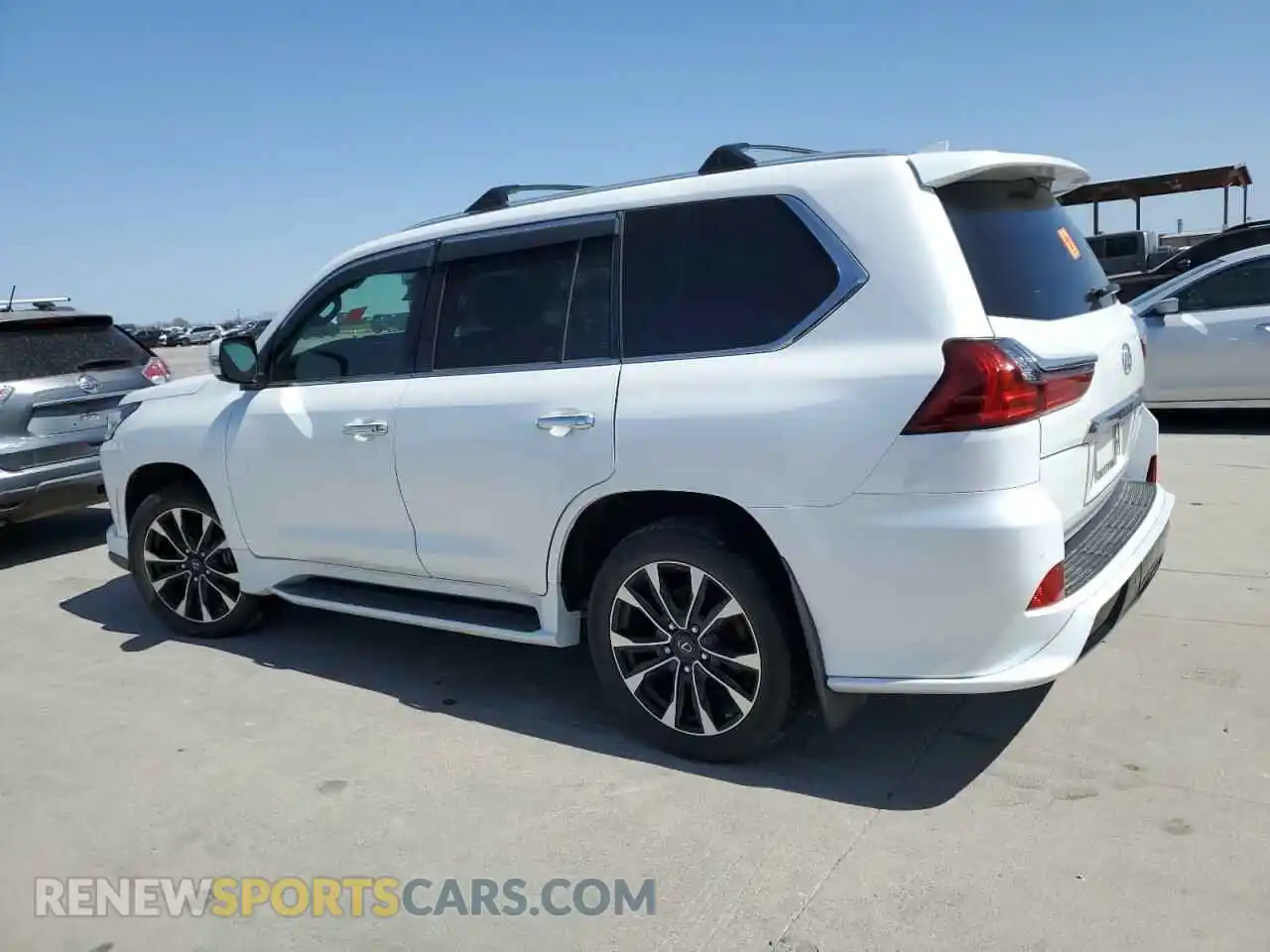 2 Фотография поврежденного автомобиля JTJDY7AX6M4344040 LEXUS LX570 2021