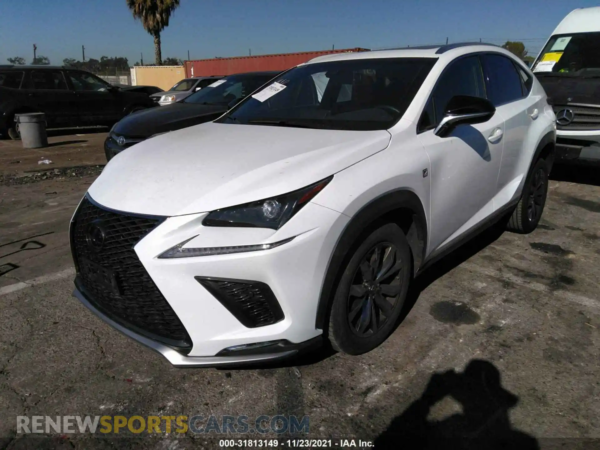 2 Фотография поврежденного автомобиля JTJYARBZ2K2127465 LEXUS NX 2019