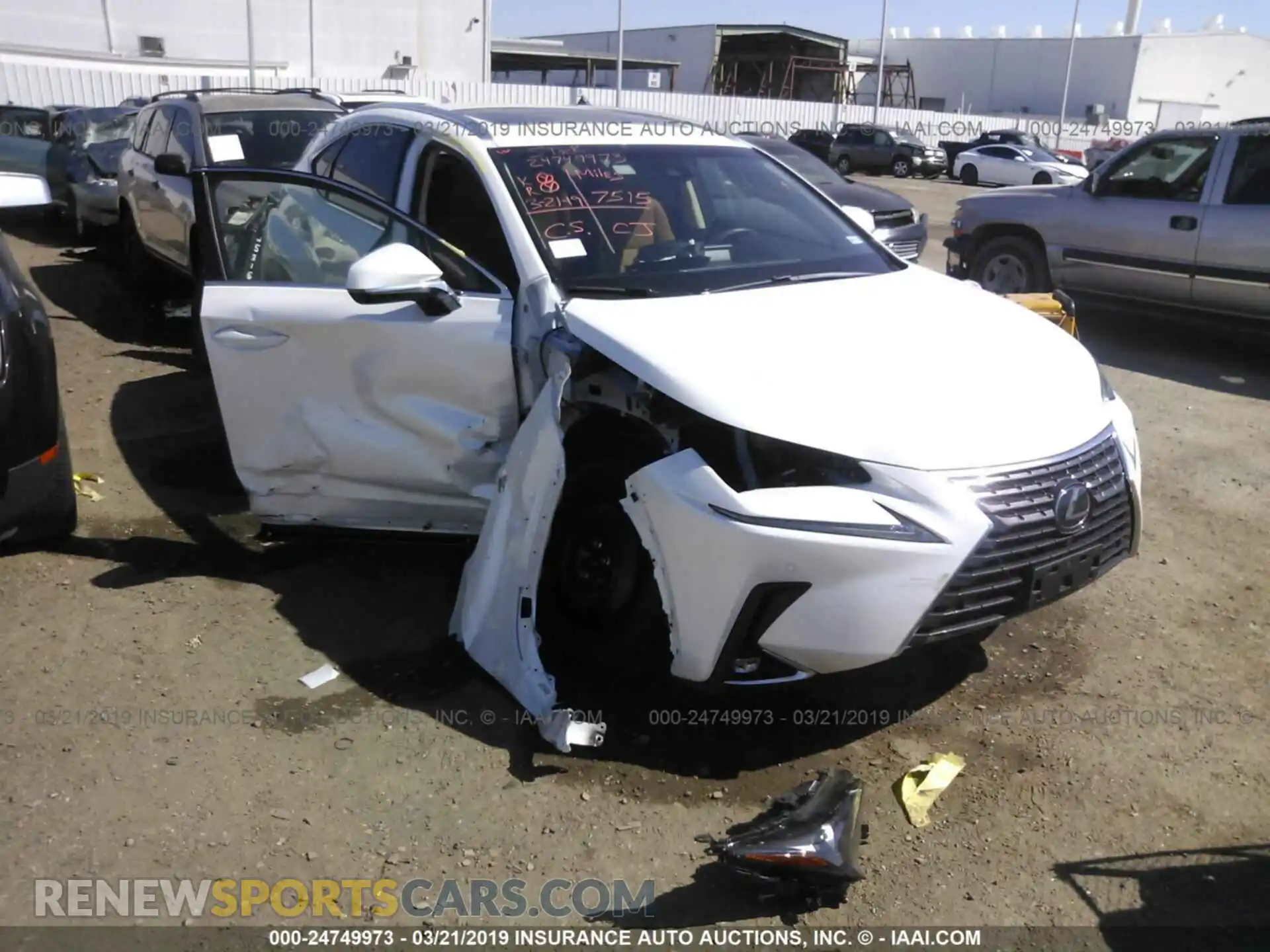 1 Photograph of a damaged car JTJYARBZ4K2118976 LEXUS NX 2019
