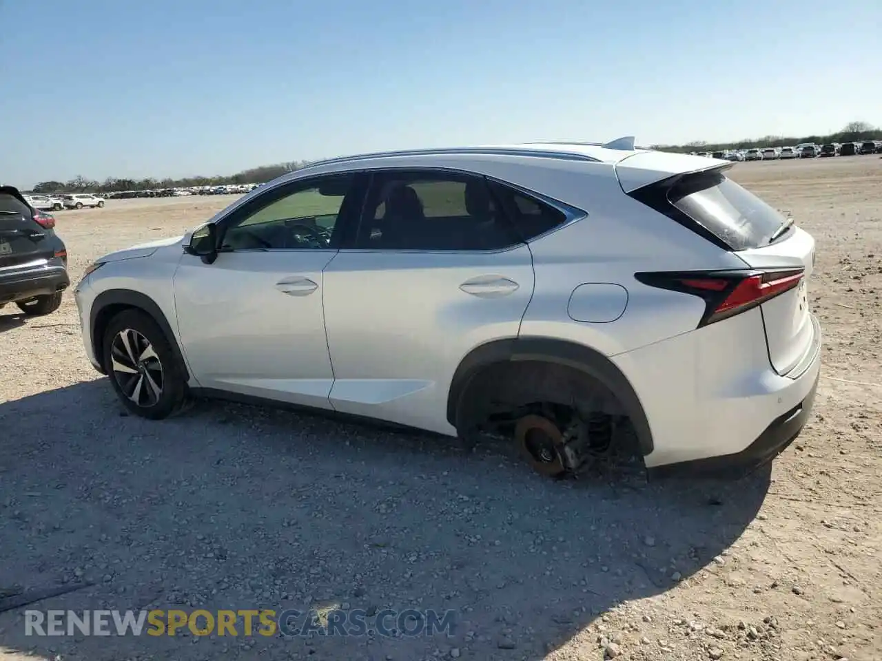 2 fotografías del automóvil dañado JTJYARBZ4K2136085 LEXUS NX 2019
