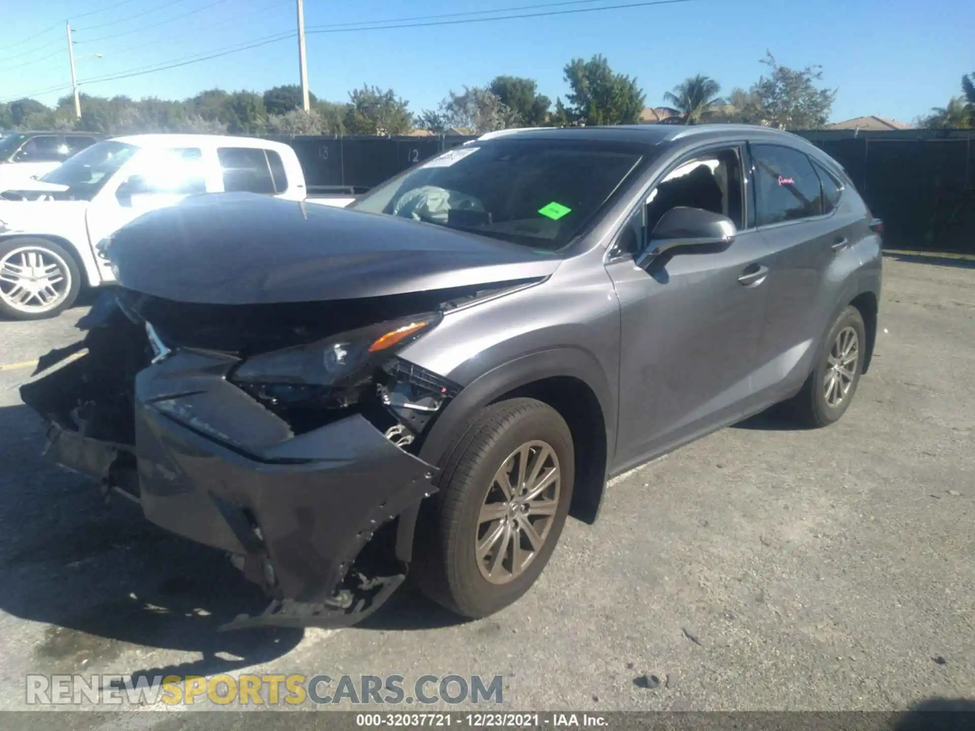 2 Фотография поврежденного автомобиля JTJYARBZ5K2120204 LEXUS NX 2019