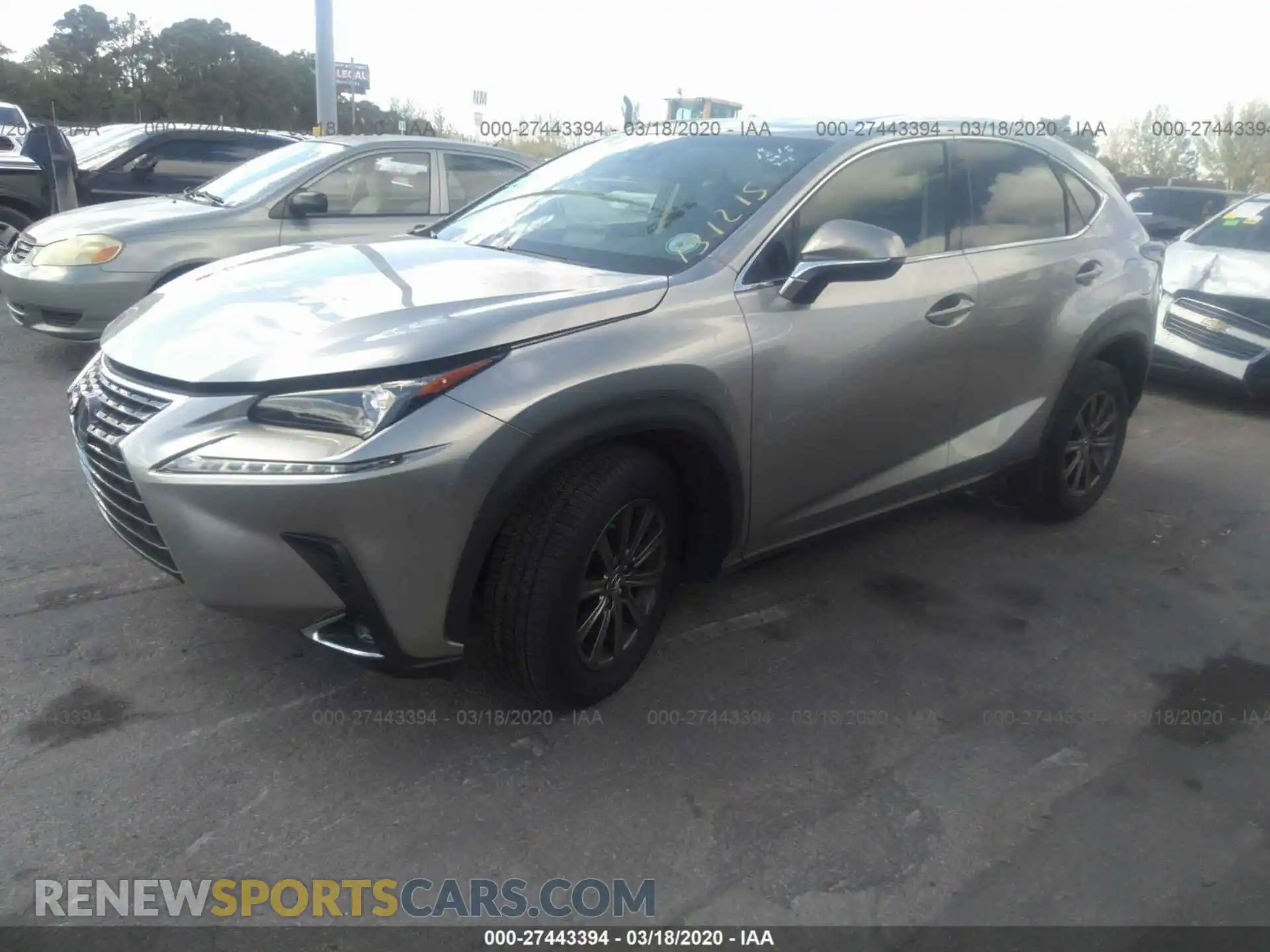 2 fotografías del automóvil dañado JTJYARBZXK2131215 LEXUS NX 2019