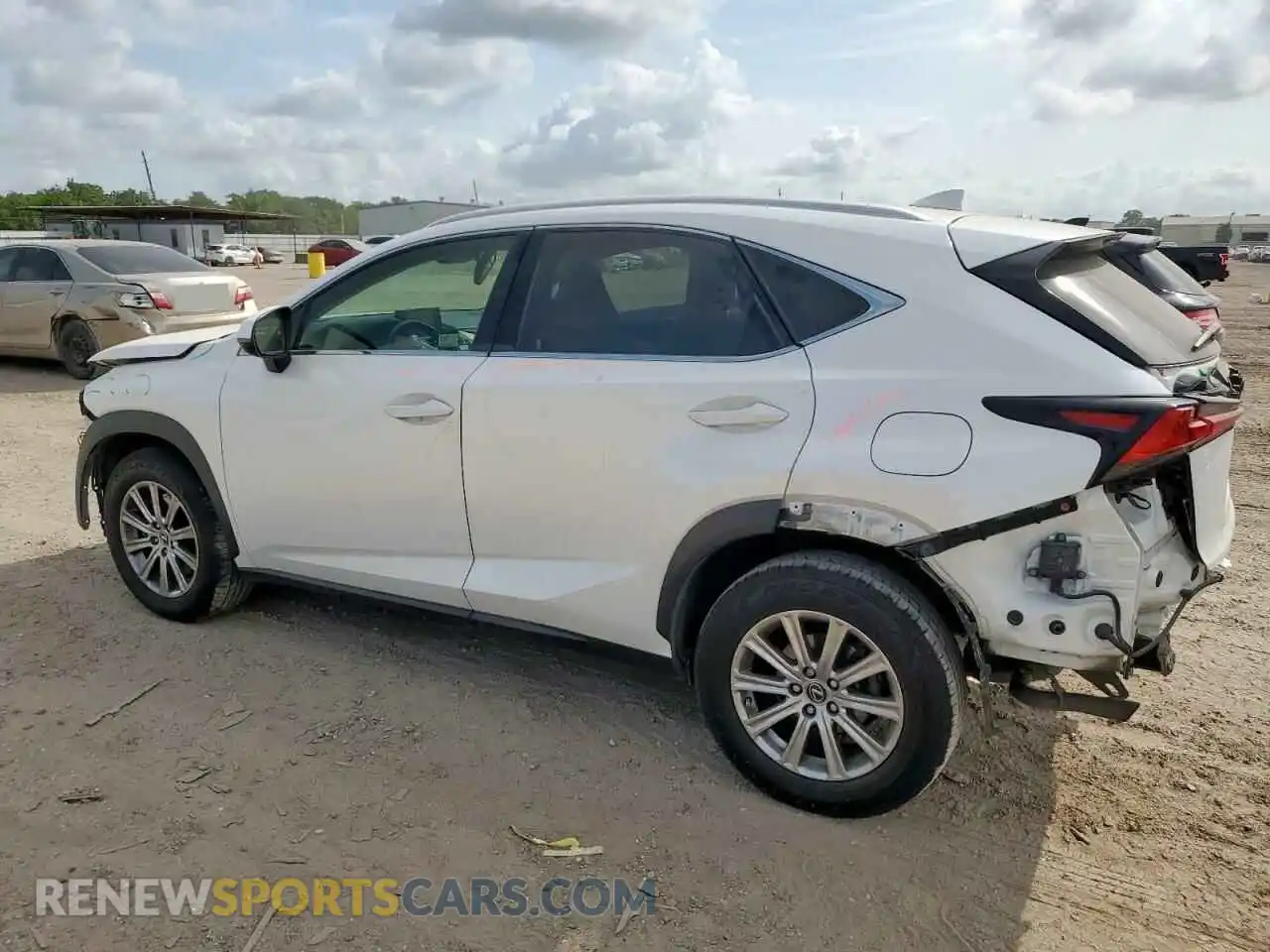 2 fotografías del automóvil dañado JTJYARBZXK2156437 LEXUS NX 2019