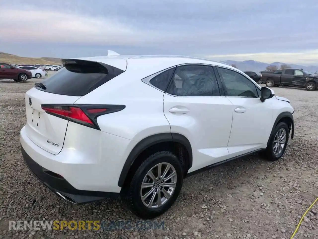 3 fotografías del automóvil dañado JTJAARBZ9L5017594 LEXUS NX 2020