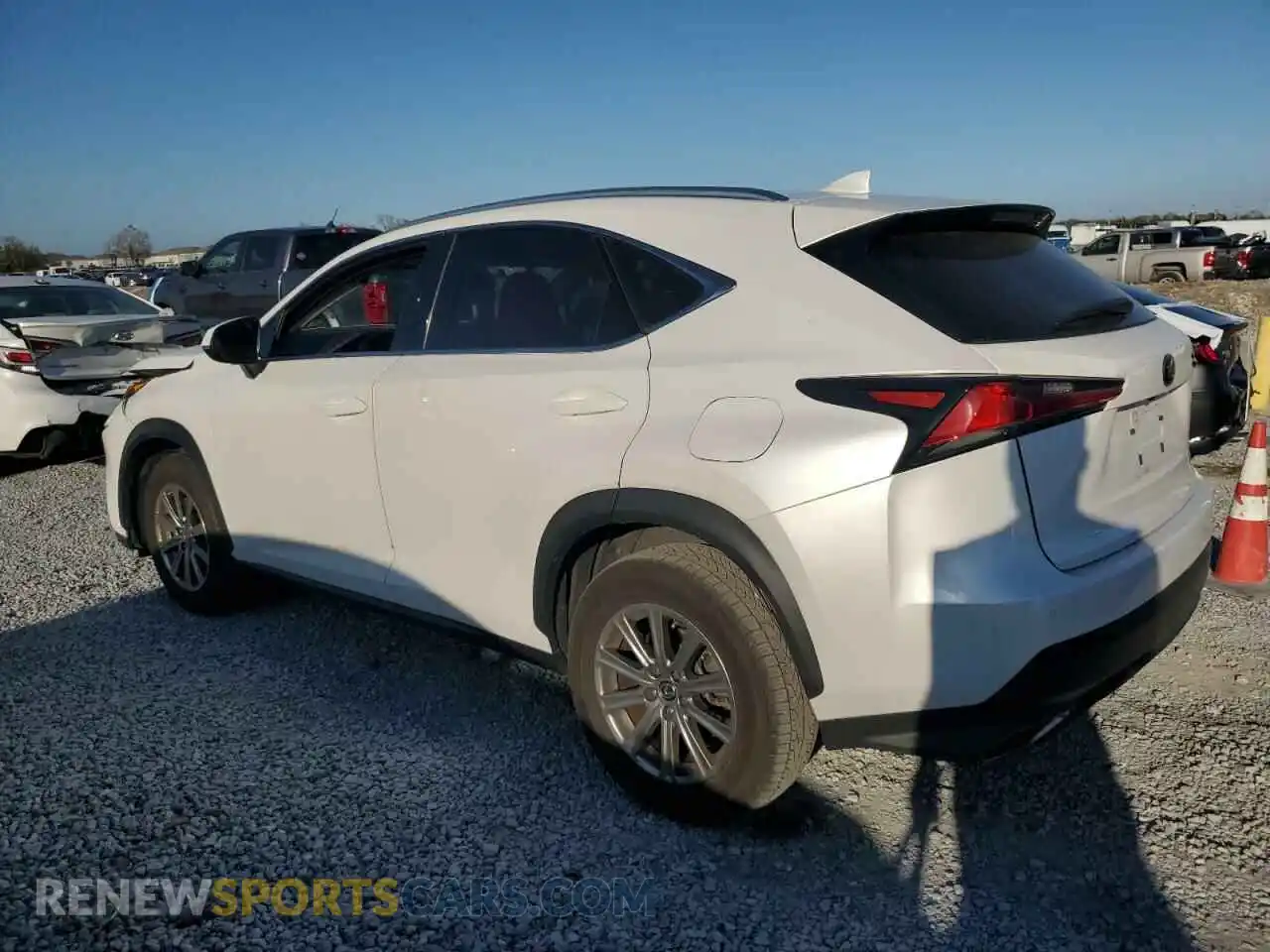 2 fotografías del automóvil dañado JTJDARBZ4L5010176 LEXUS NX 2020