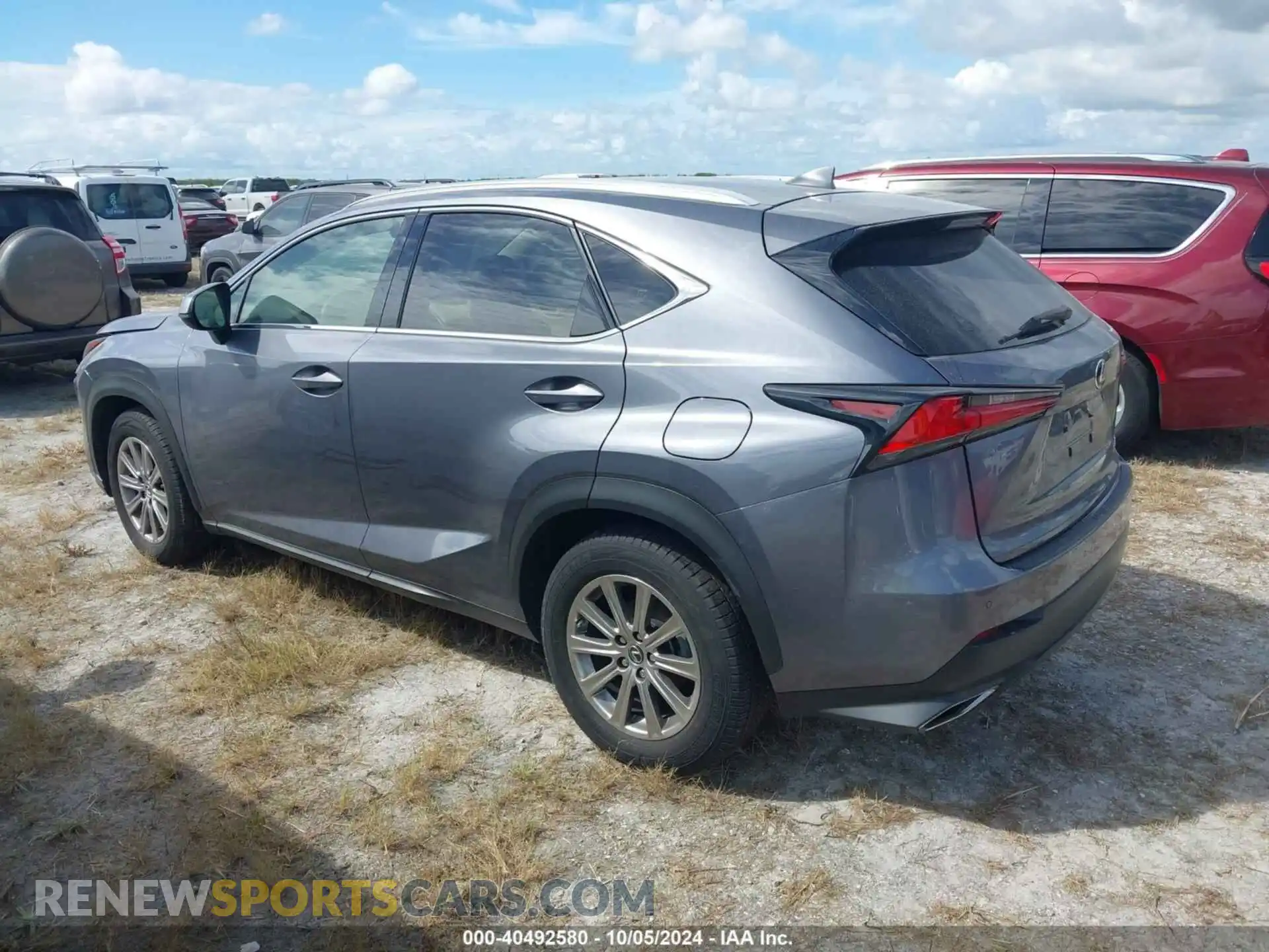 3 fotografías del automóvil dañado JTJDARBZ5L2173730 LEXUS NX 2020