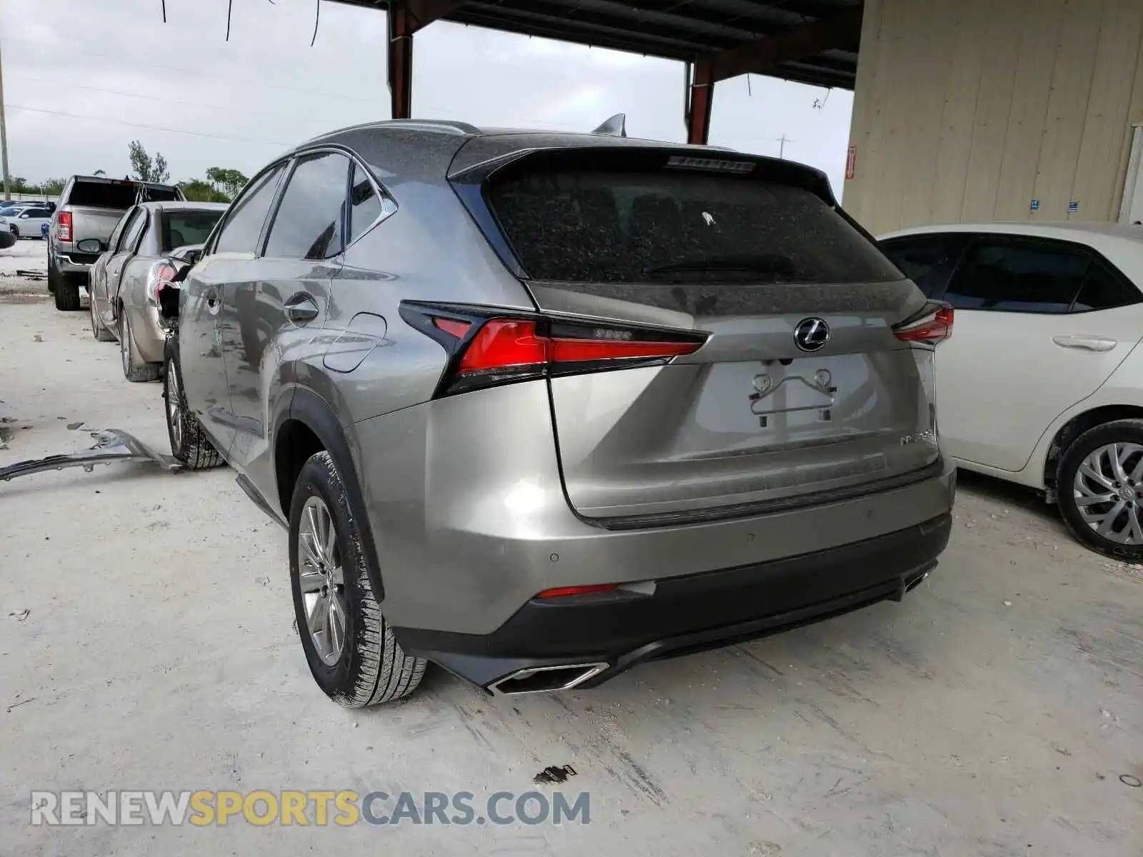 3 fotografías del automóvil dañado JTJDARBZ6L2174871 LEXUS NX 2020