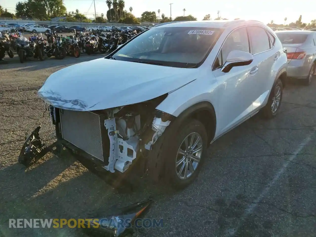 2 fotografías del automóvil dañado JTJDARDZXL5016609 LEXUS NX 2020