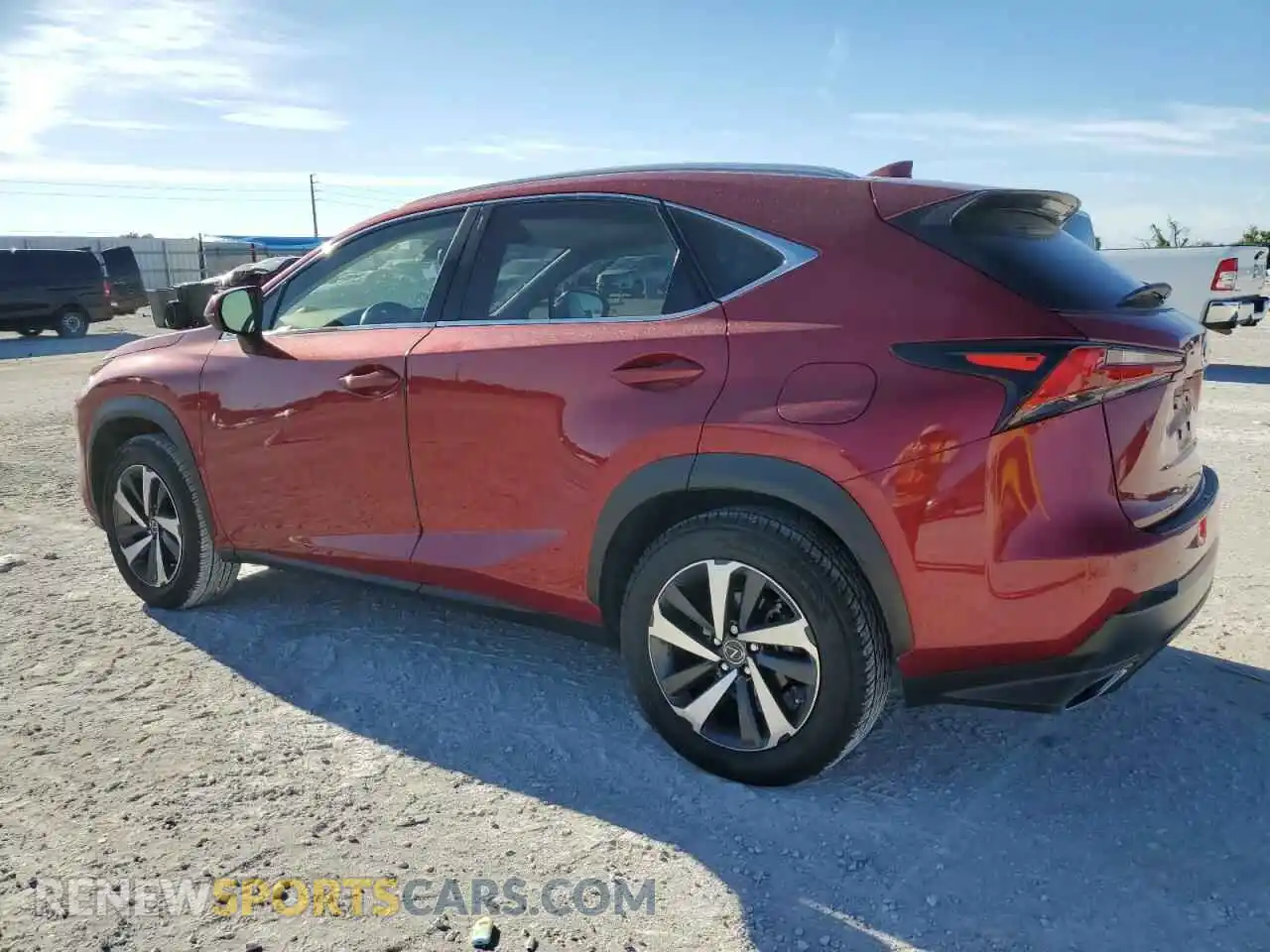2 fotografías del automóvil dañado JTJGARBZ1L5017700 LEXUS NX 2020