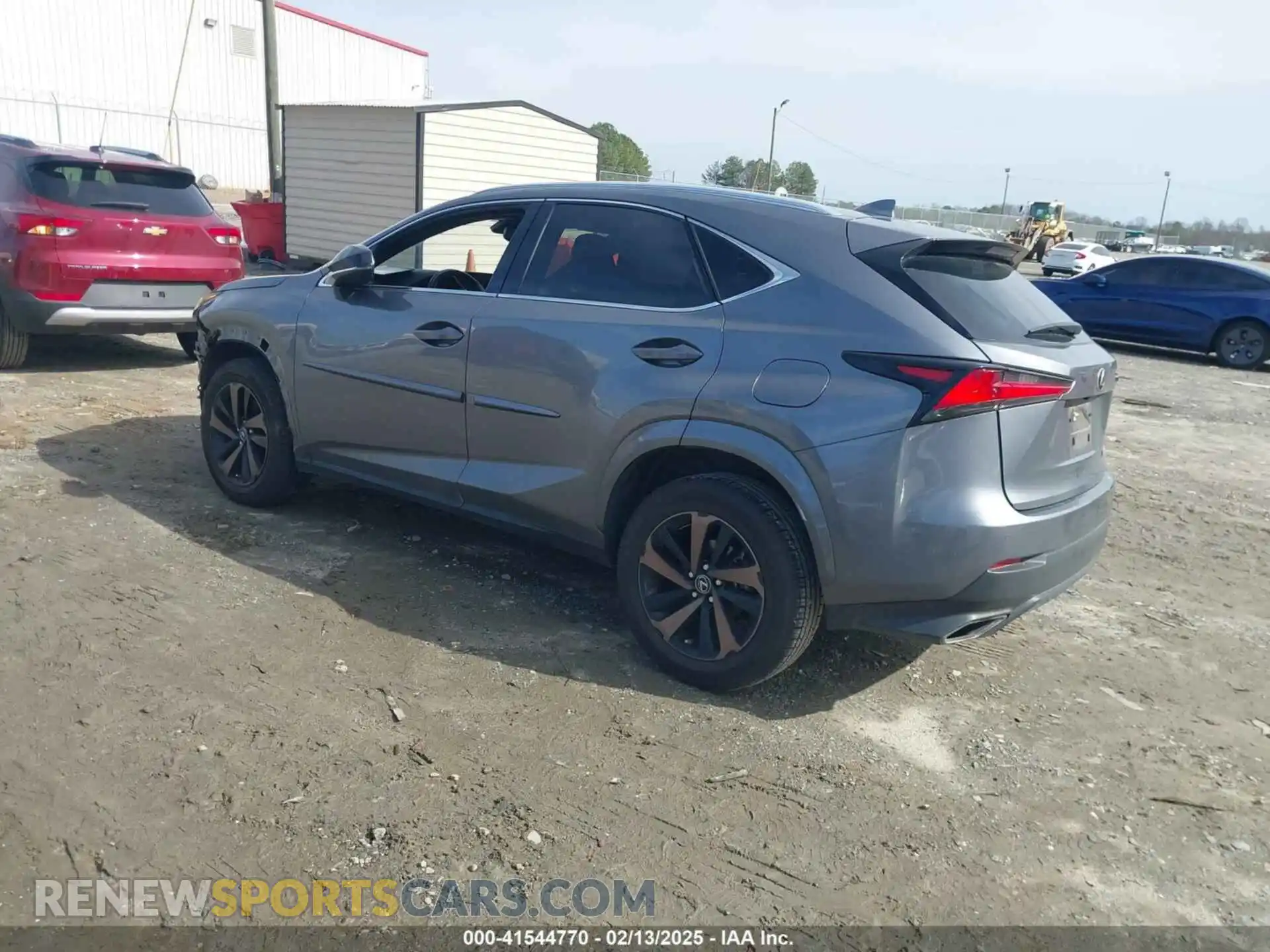 3 fotografías del automóvil dañado JTJGARBZ4L2168029 LEXUS NX 2020