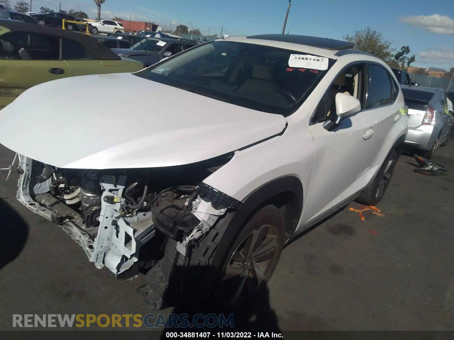 2 fotografías del automóvil dañado JTJGARBZ4L2177412 LEXUS NX 2020