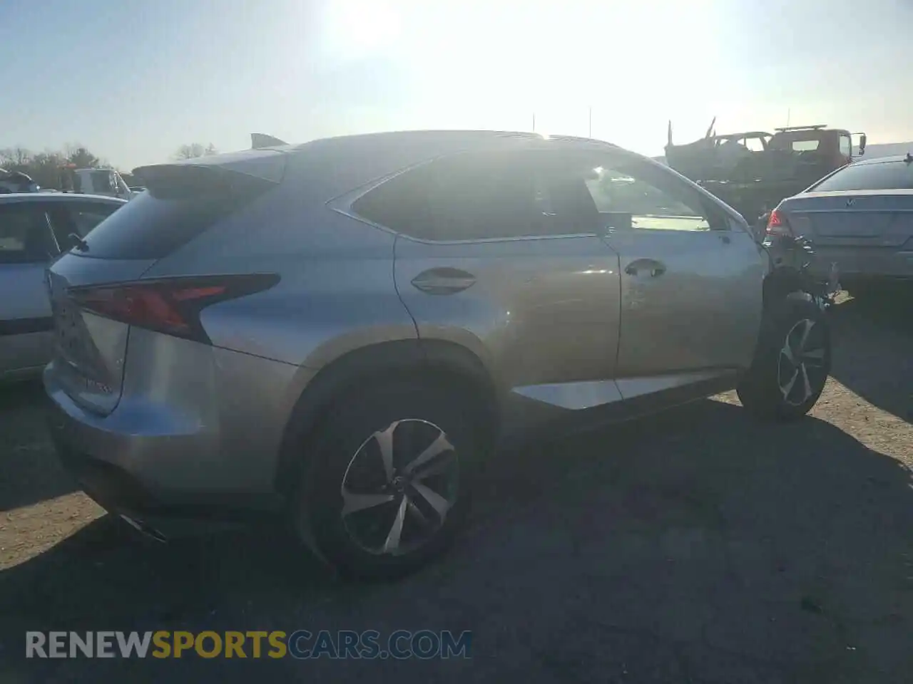 3 fotografías del automóvil dañado JTJGARDZ0L2220298 LEXUS NX 2020