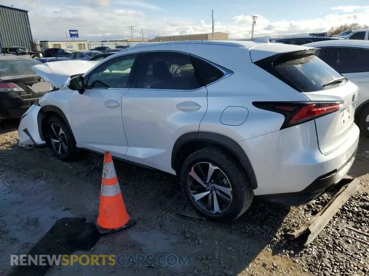 2 fotografías del automóvil dañado JTJGARDZ1L2234498 LEXUS NX 2020