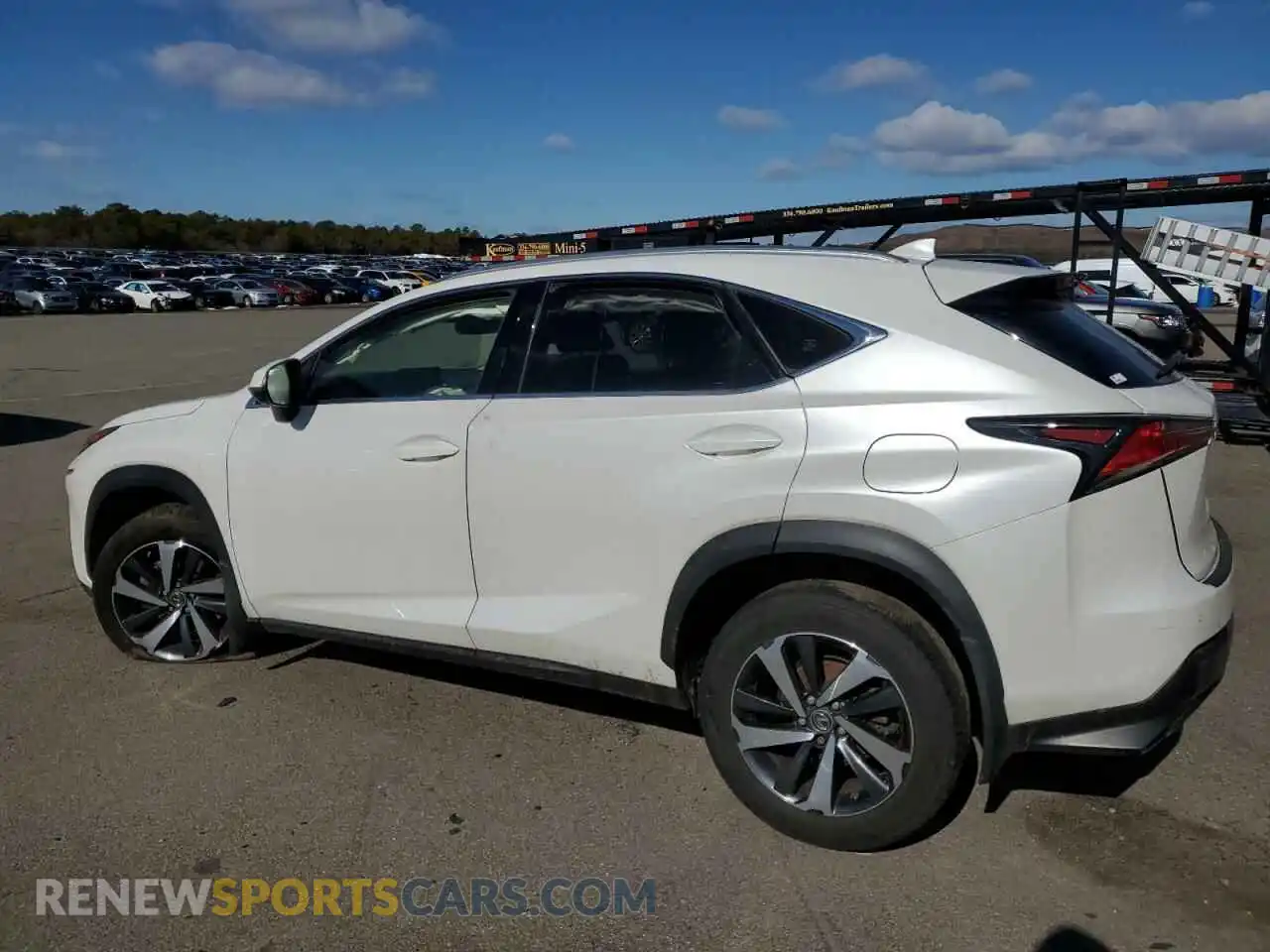 2 fotografías del automóvil dañado JTJGARDZ3L2218206 LEXUS NX 2020