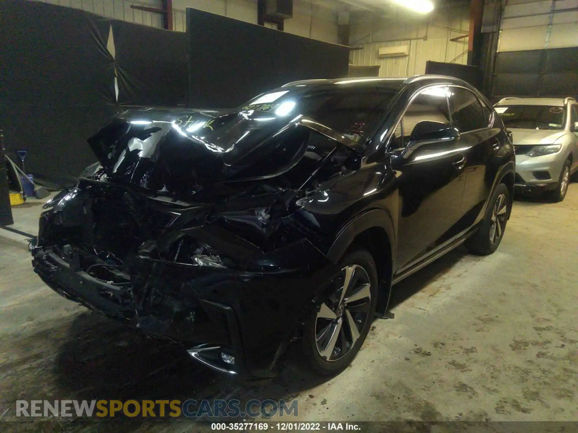 2 fotografías del automóvil dañado JTJGARDZ4L5016652 LEXUS NX 2020