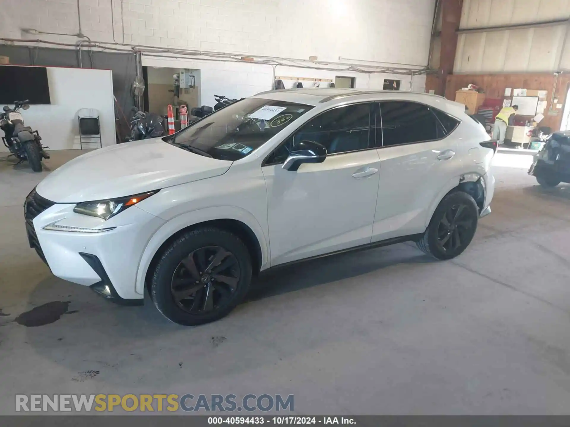 2 fotografías del automóvil dañado JTJGARDZ6L2227837 LEXUS NX 2020