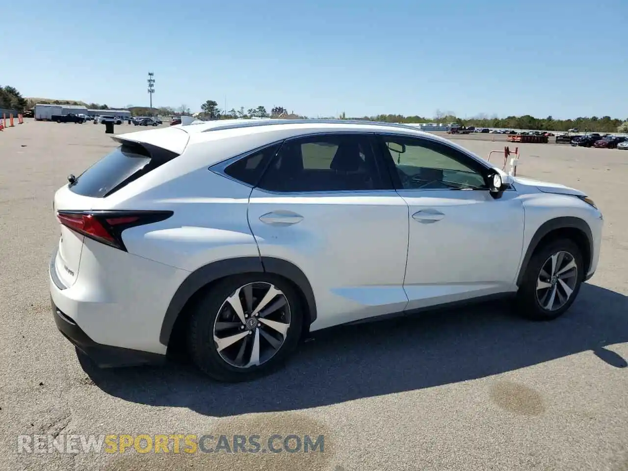 3 fotografías del automóvil dañado JTJGARDZ6L5012635 LEXUS NX 2020