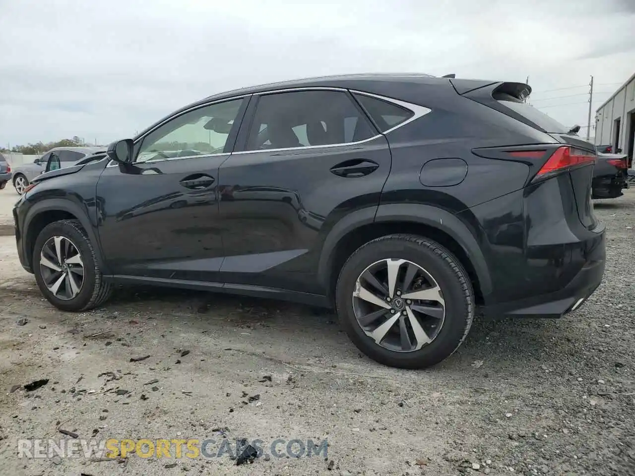 2 fotografías del automóvil dañado JTJGARDZXL2222267 LEXUS NX 2020