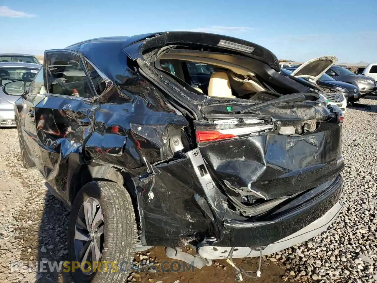 3 fotografías del automóvil dañado JTJHARDZ7L5016035 LEXUS NX 2020