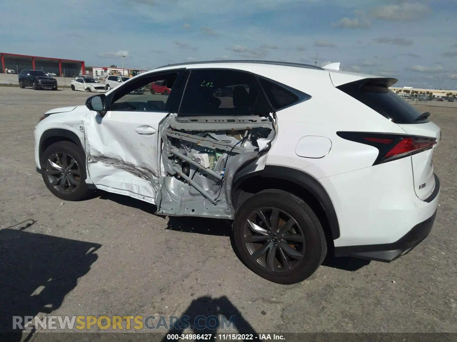 3 fotografías del automóvil dañado JTJSARBZXL5015549 LEXUS NX 2020