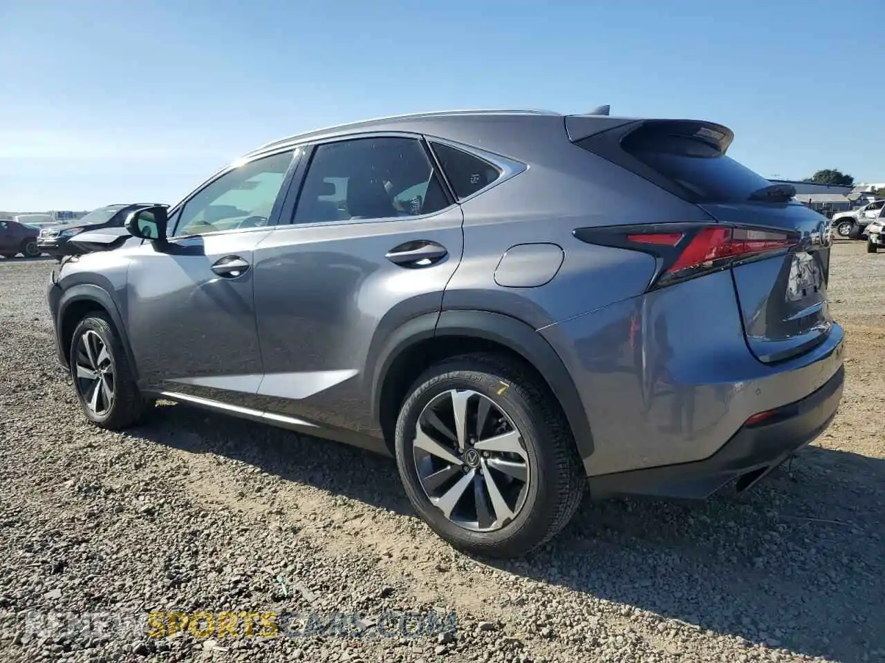 2 fotografías del automóvil dañado JTJGARBZ8M2185191 LEXUS NX 2021