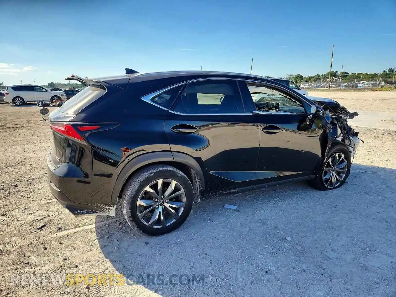 3 fotografías del automóvil dañado JTJSARBZ3M2192818 LEXUS NX 2021