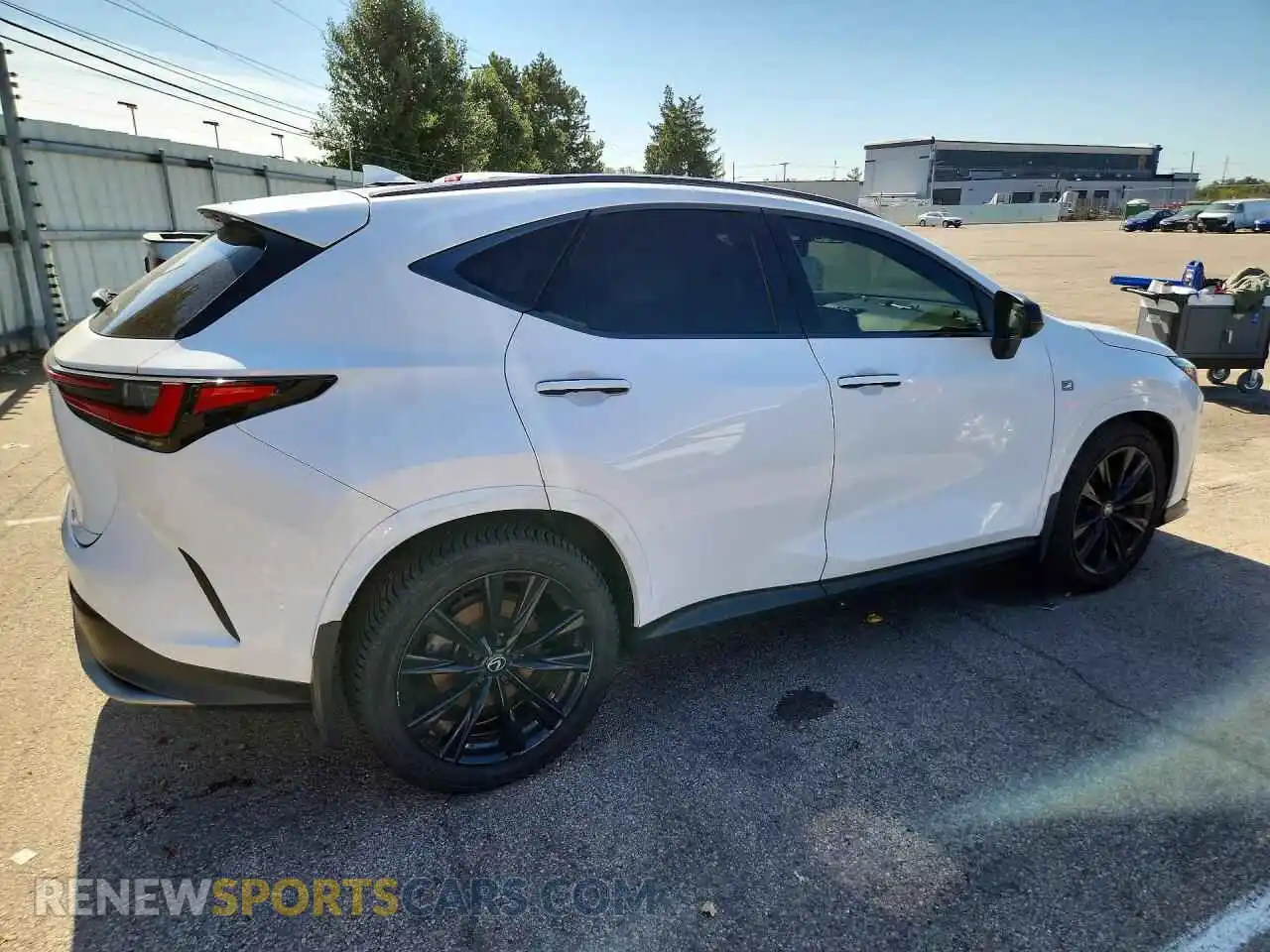 3 Фотография поврежденного автомобиля 2T2KGCEZ1RC032595 LEXUS NX 2024