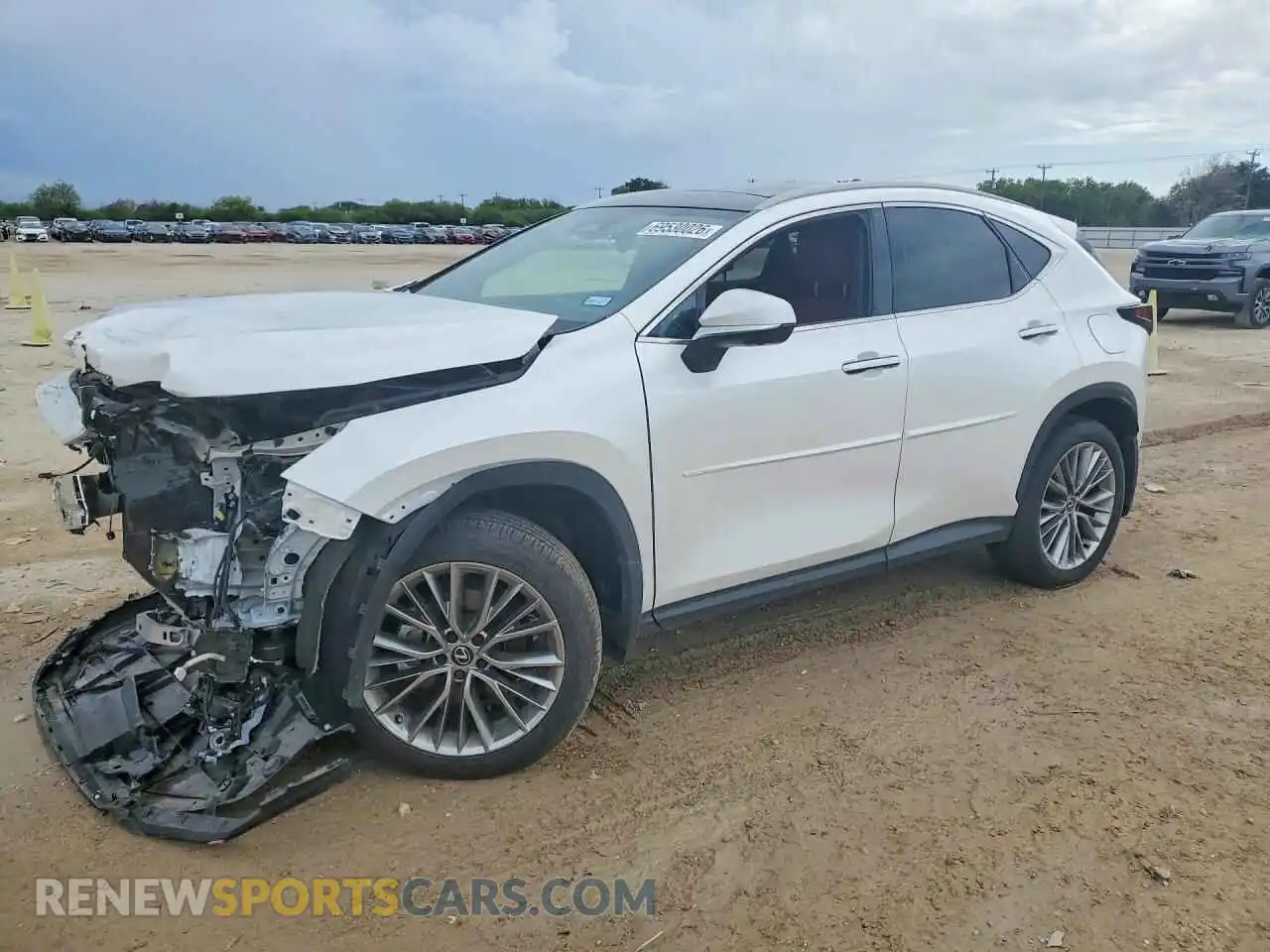 1 Photograph of a damaged car 2T2HKCEZ3SC050191 LEXUS NX 2025