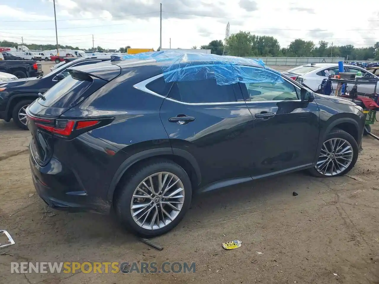 3 Photograph of a damaged car 2T2HKCEZ4SC053682 LEXUS NX 2025