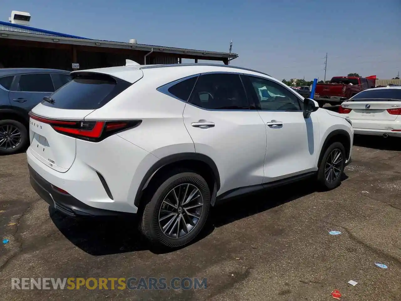 3 Photograph of a damaged car 2T2AGCEZ0TC105278 LEXUS NX 2026