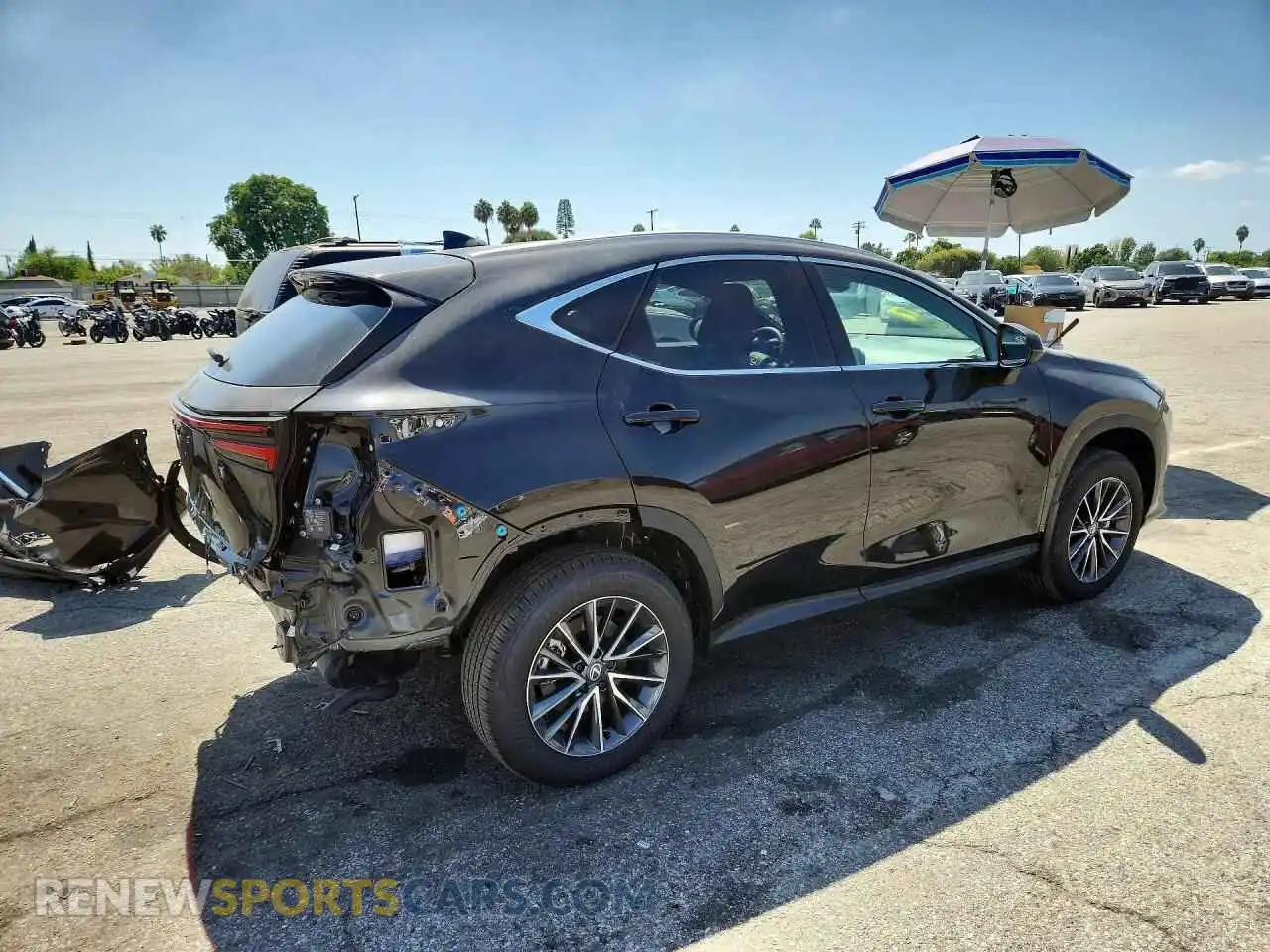 3 fotografías del automóvil dañado 2T2GKCEZ8TC072765 LEXUS NX 2026