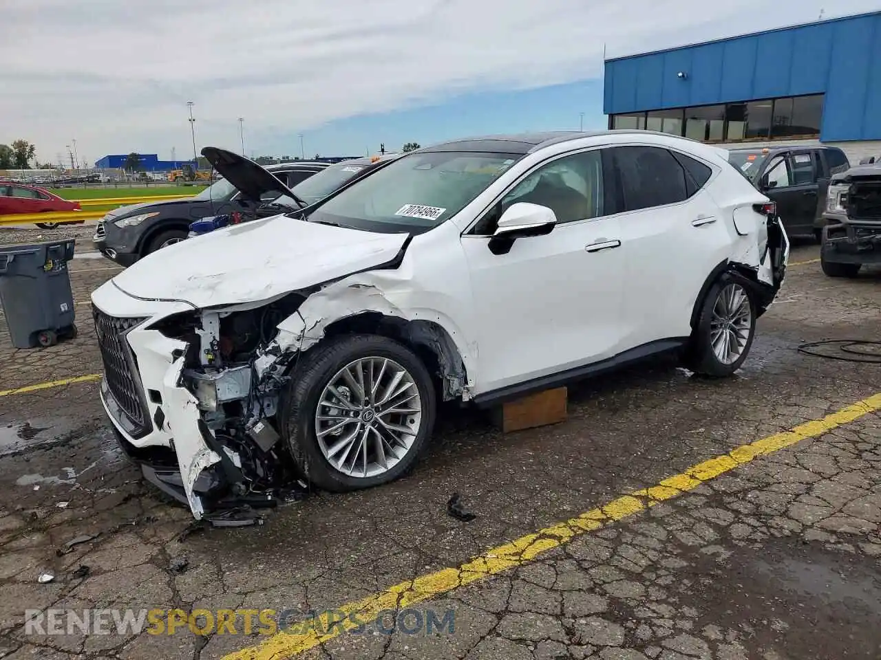 1 Photograph of a damaged car 2T2HGCEZ3TC126348 LEXUS NX 2026