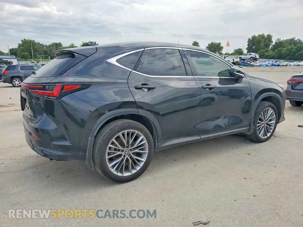3 Photograph of a damaged car 2T2HGCEZ6TC094561 LEXUS NX 2026
