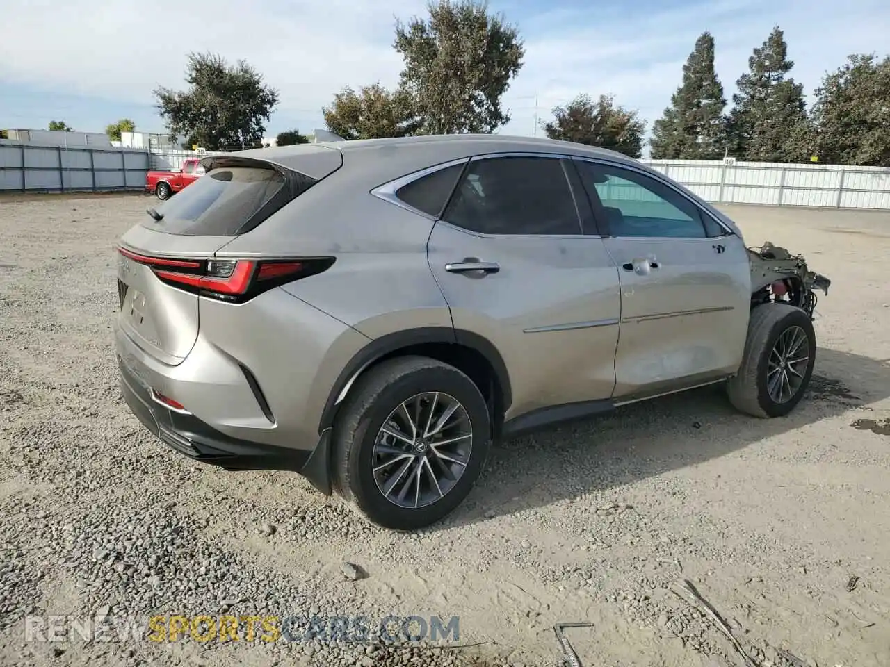3 fotografías del automóvil dañado 2T2ADCAZ9PC003952 LEXUS NX 250 2023