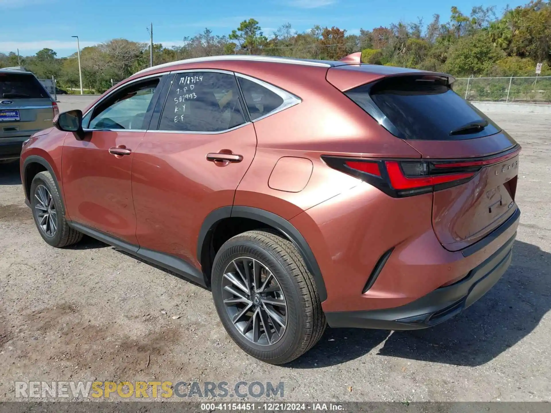 3 Photograph of a damaged car 2T2GDCAZ5SC019472 LEXUS NX 250 2025