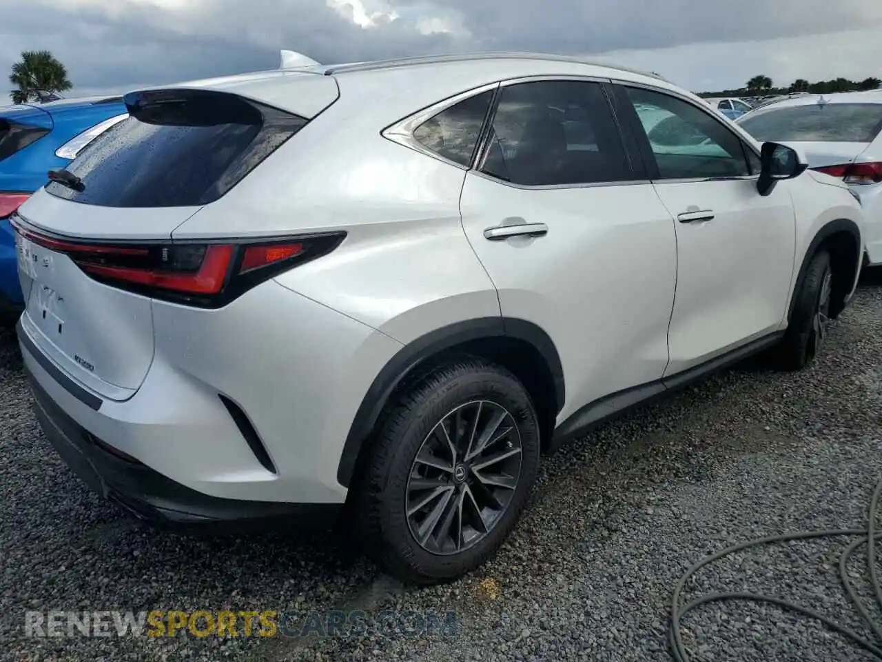 3 fotografías del automóvil dañado 2T2GDCAZ6RC014369 LEXUS NX 250 PRE 2024