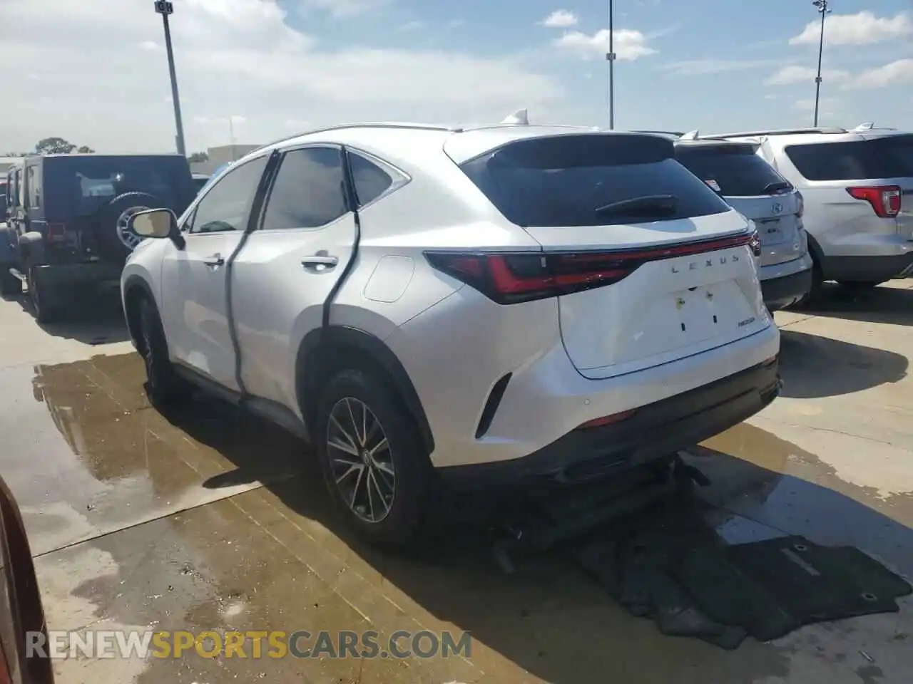 2 Photograph of a damaged car 2T2GDCAZ7RC007723 LEXUS NX 250 PRE 2024