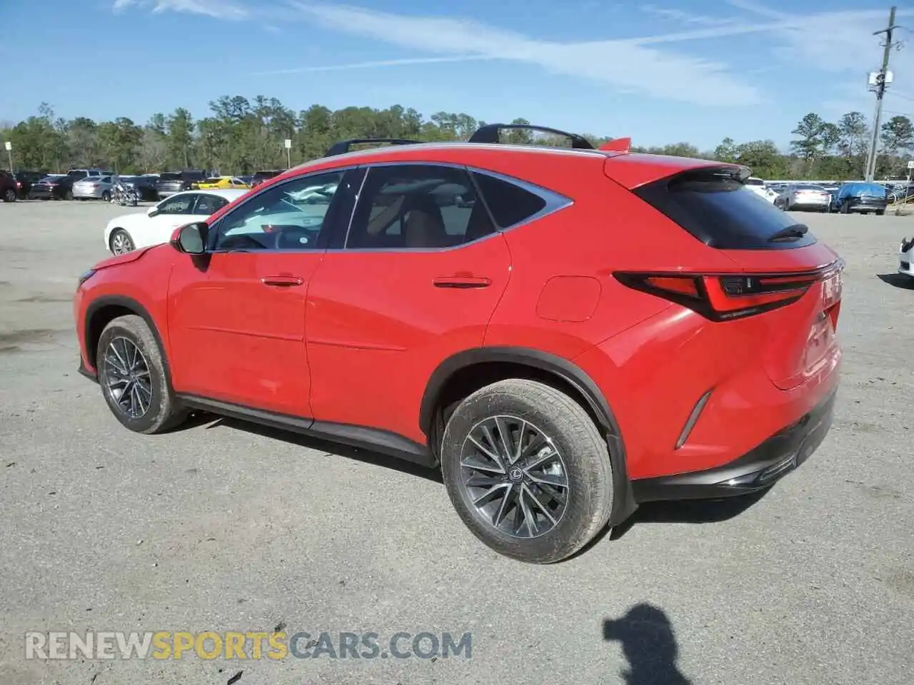 2 fotografías del automóvil dañado 2T2GDCAZ0SC020433 LEXUS NX 250 PRE 2025