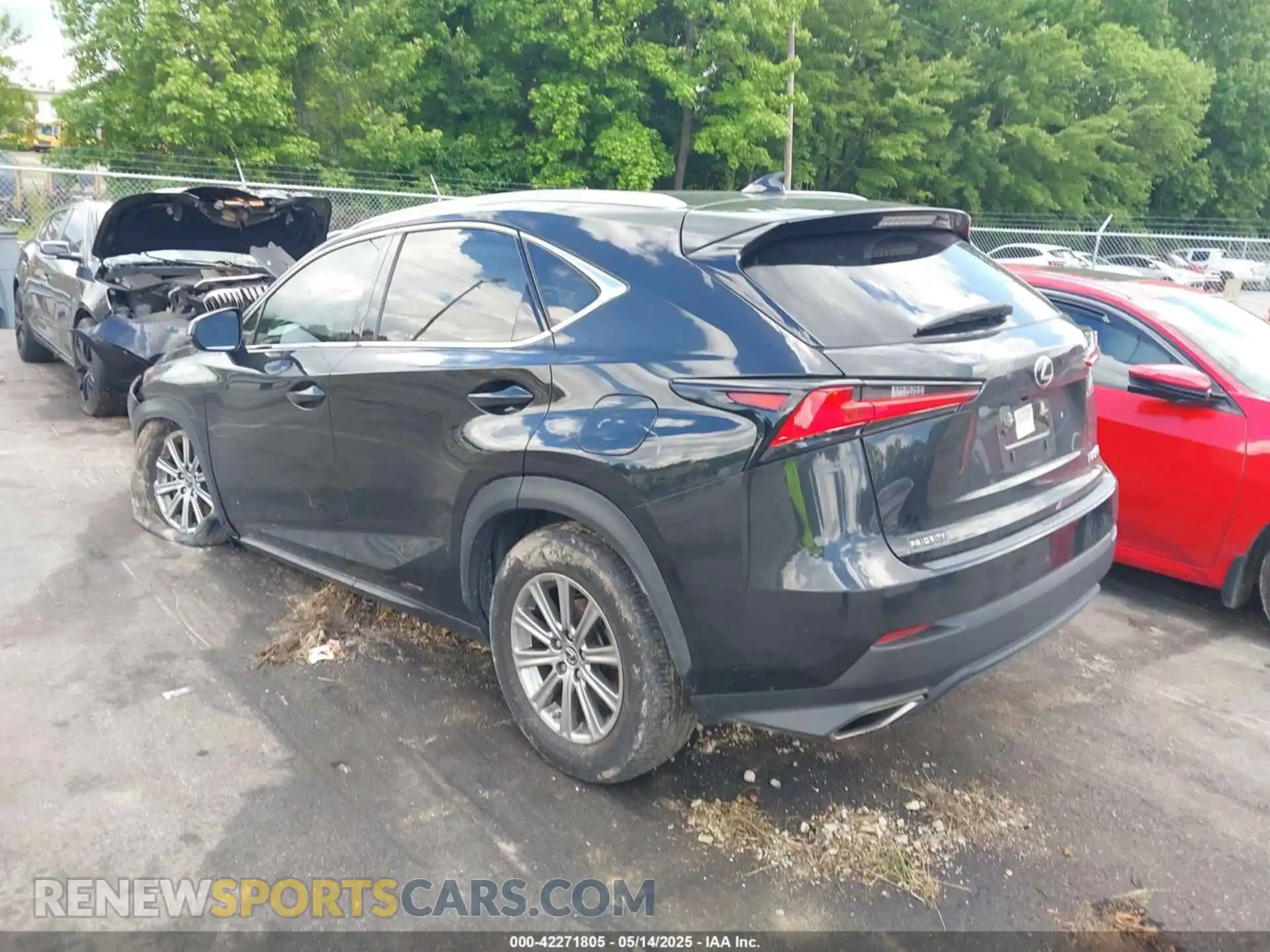 3 Фотография поврежденного автомобиля JTJAARBZ2L5000247 LEXUS NX 300 2020
