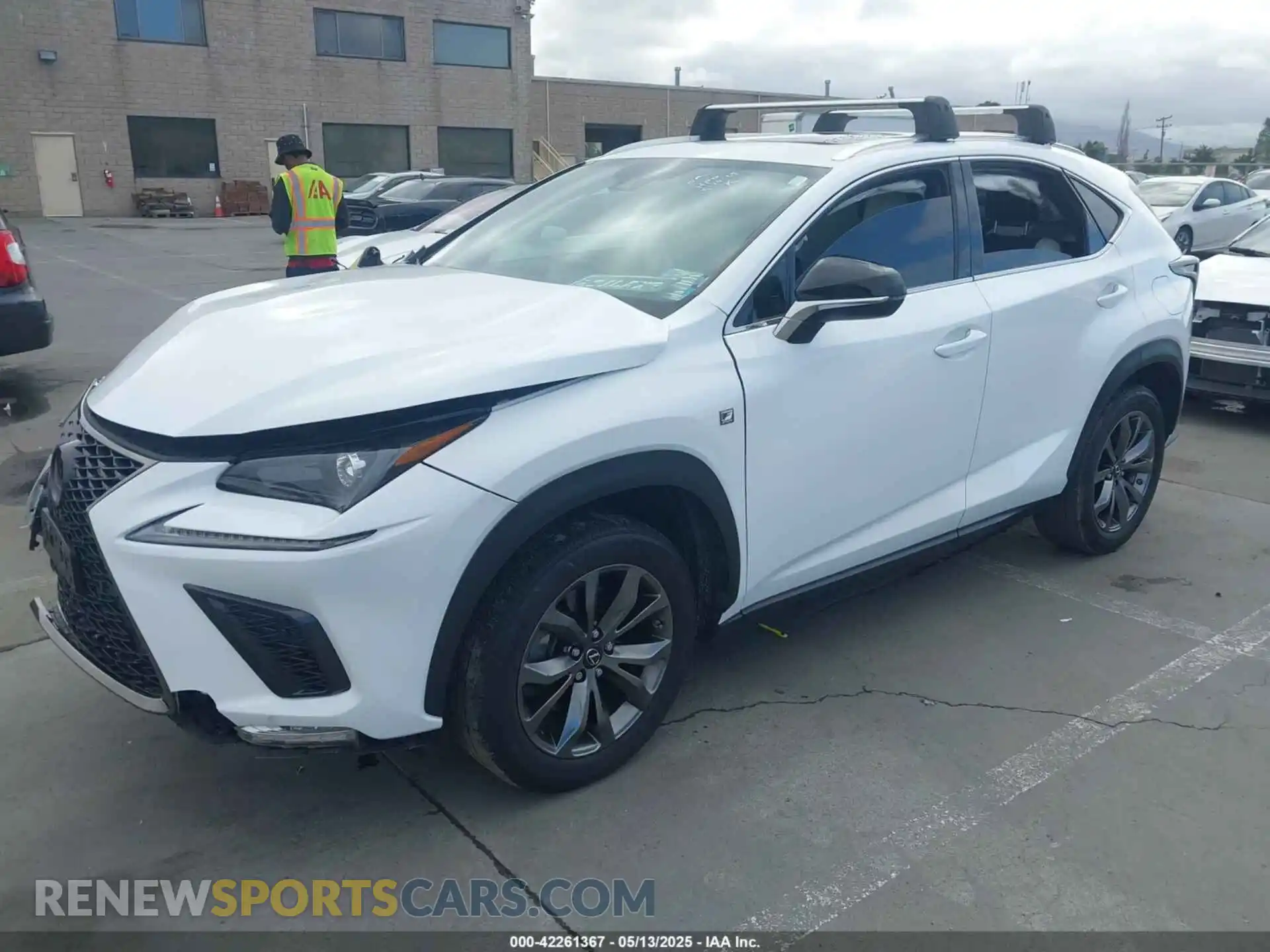 2 Фотография поврежденного автомобиля JTJSARBZ0L5014474 LEXUS NX 300 2020