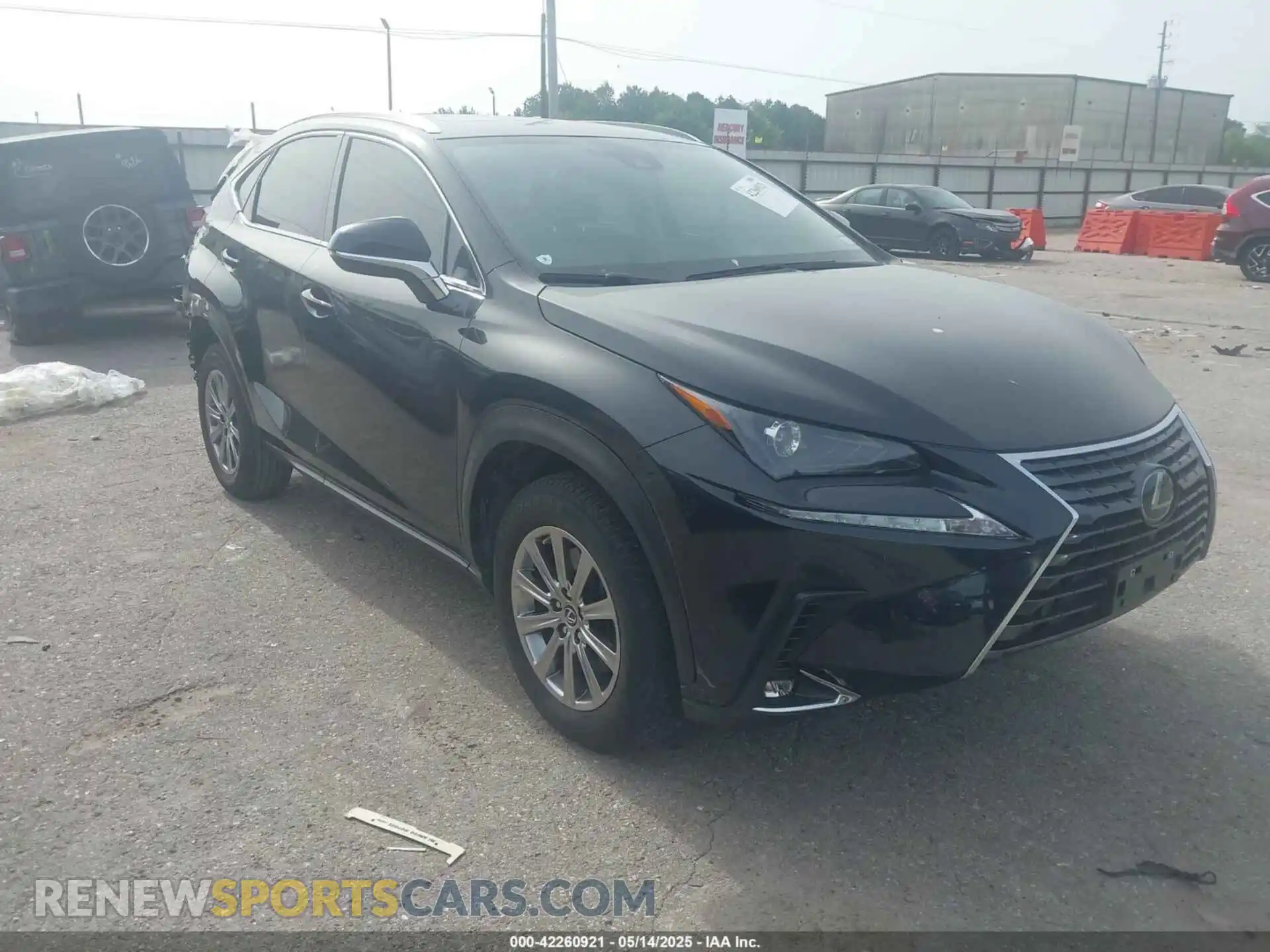1 Фотография поврежденного автомобиля JTJDARBZ4M2192951 LEXUS NX 300 2021