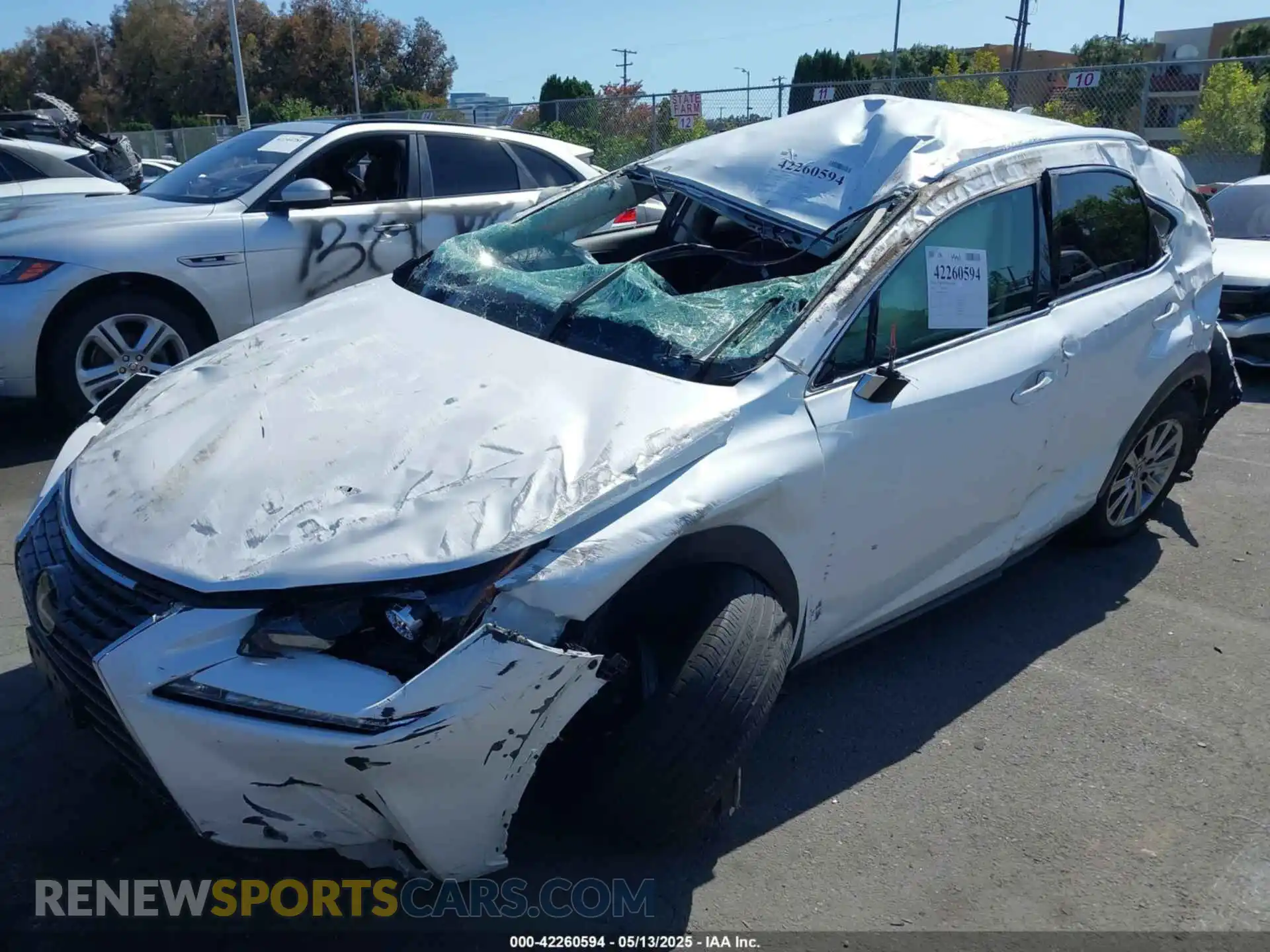 2 Фотография поврежденного автомобиля JTJDARBZ4M5031983 LEXUS NX 300 2021