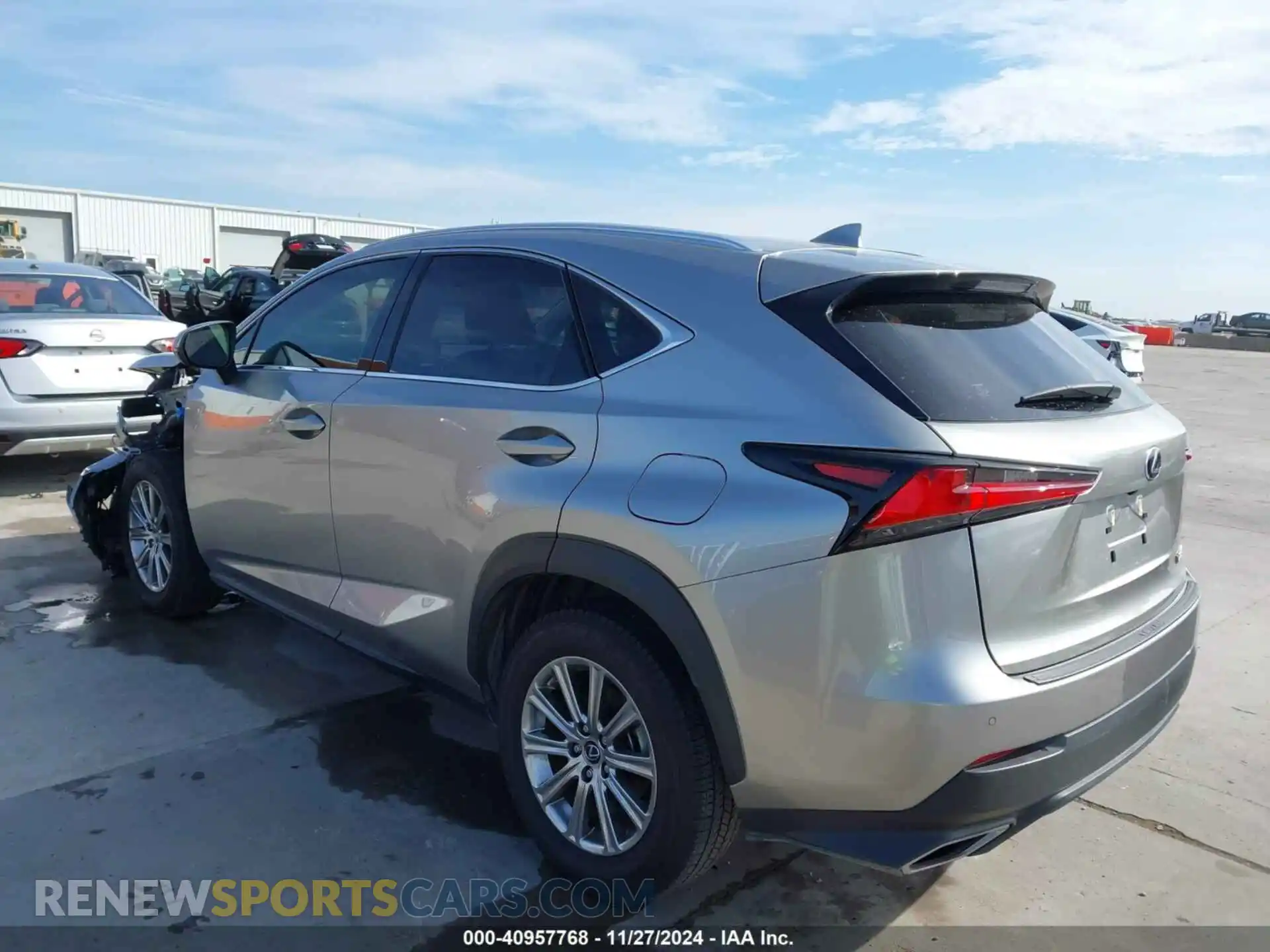 3 fotografías del automóvil dañado JTJDARBZ7M2178817 LEXUS NX 300 2021