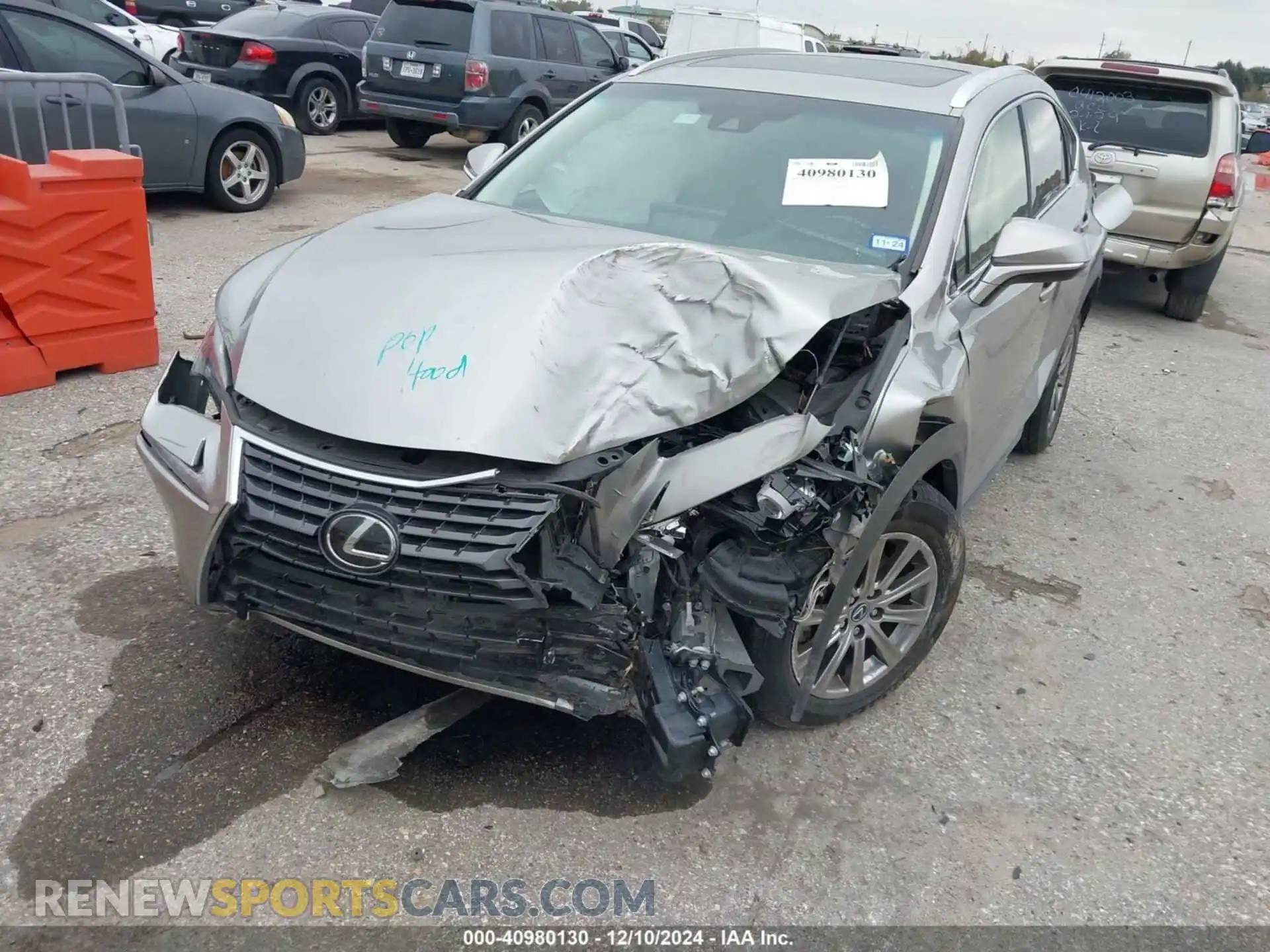 2 fotografías del automóvil dañado JTJDARBZXM2183140 LEXUS NX 300 2021