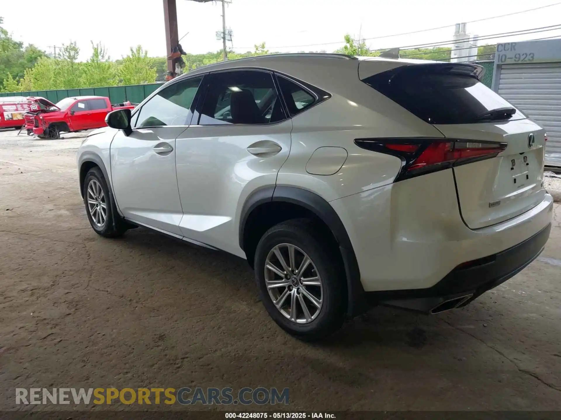 3 Фотография поврежденного автомобиля JTJDARDZ3M5023838 LEXUS NX 300 2021